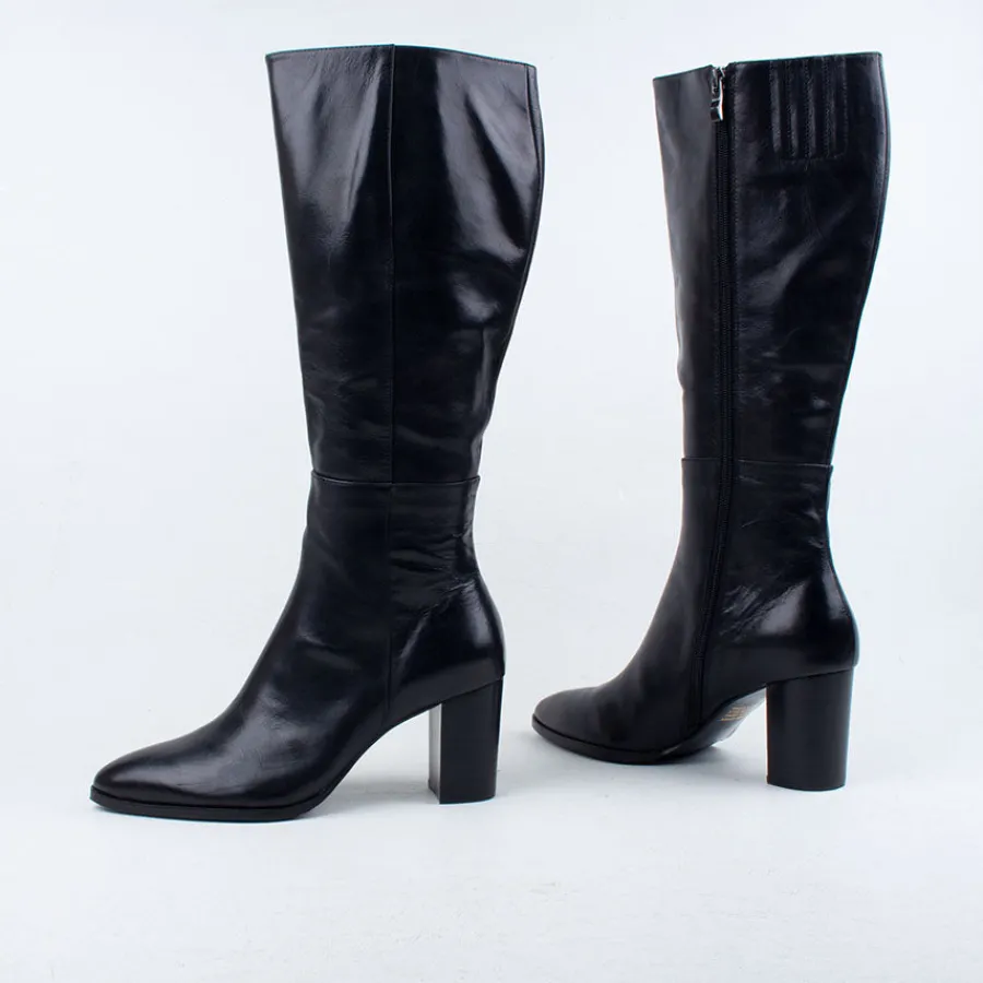 allouta_knee_boot_3.webp Long Boots^Django & Juliette Allouta Knee Boot Black