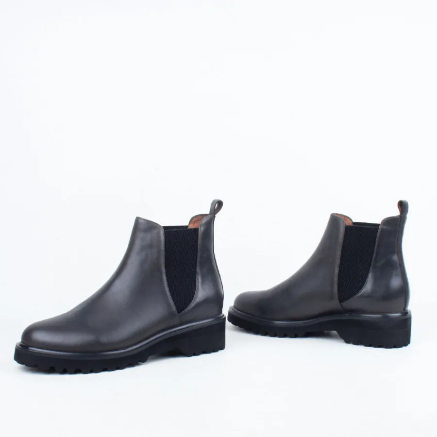 astradi_boot_11.webp Chelsea^Ernest Wyler Astradi Boot