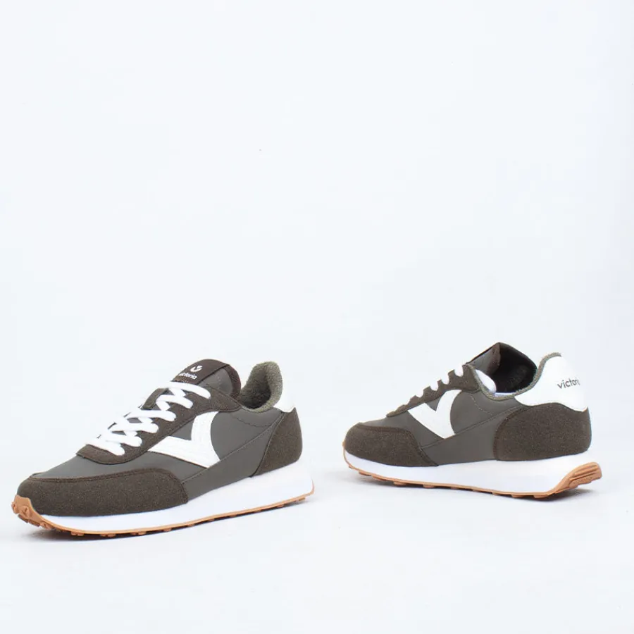 astro_sneaker_2.webp Lace Up^Victoria - Spain Astro Sneaker