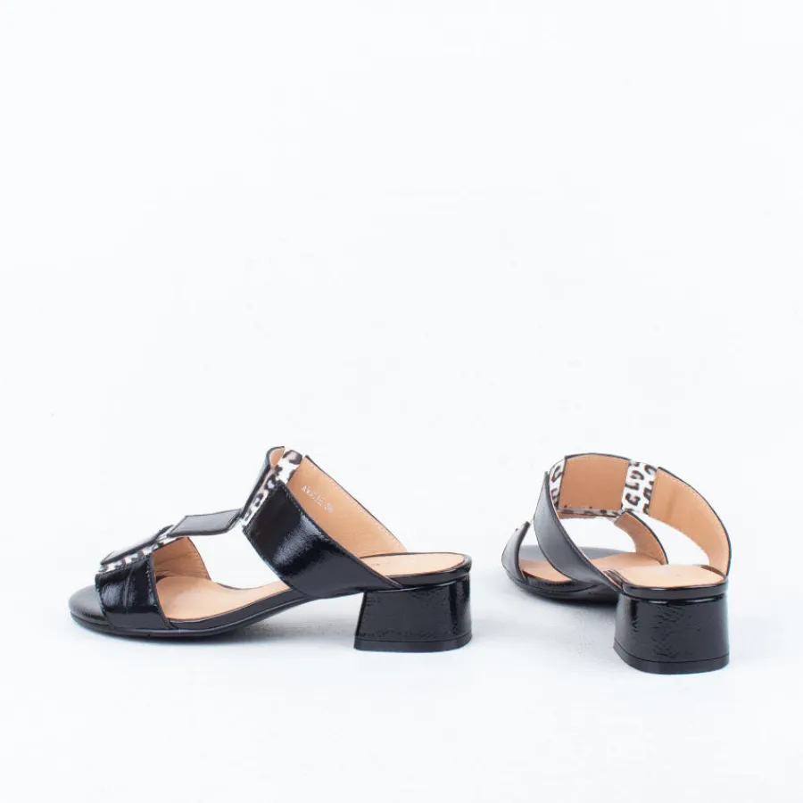 avatar_slide_15.webp Flat^Bresley NZ Avatar Slide