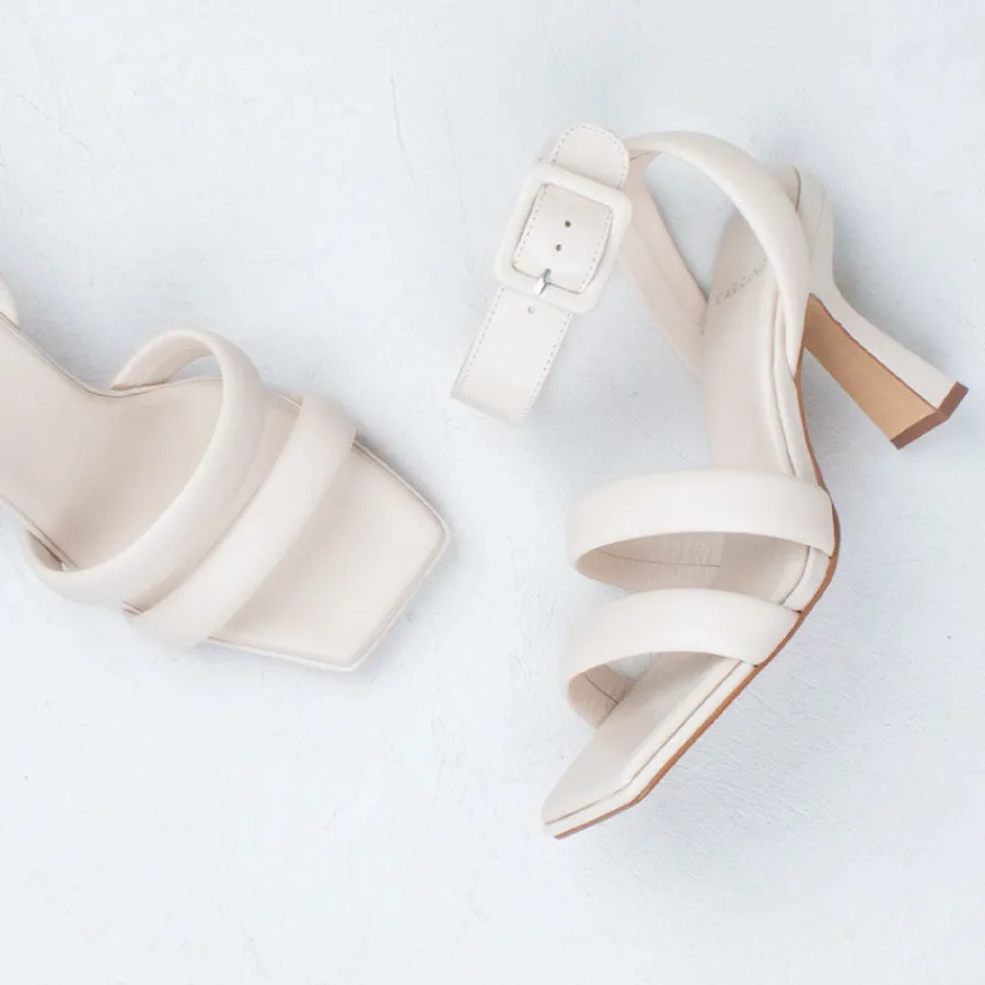 cara_heel_5.webp Strappy^Carrano - Brazil Cara Heel