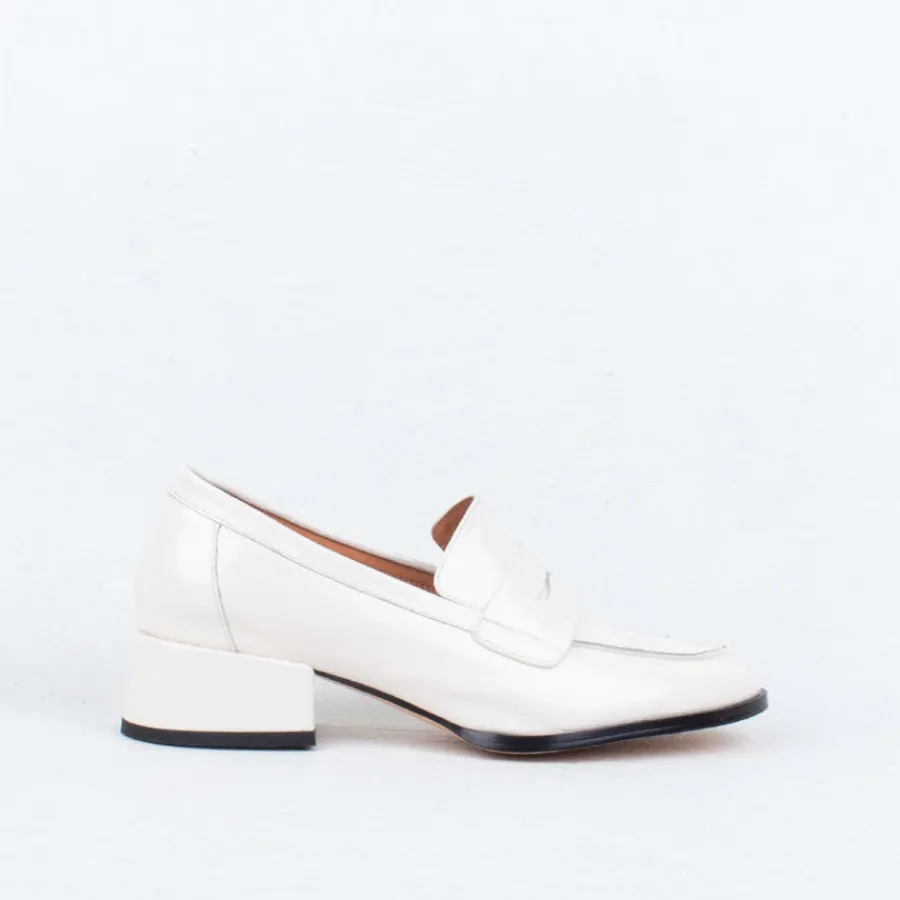 cass_loafer_4.webp Work Shoes | Loafers^EOS Cass Loafer