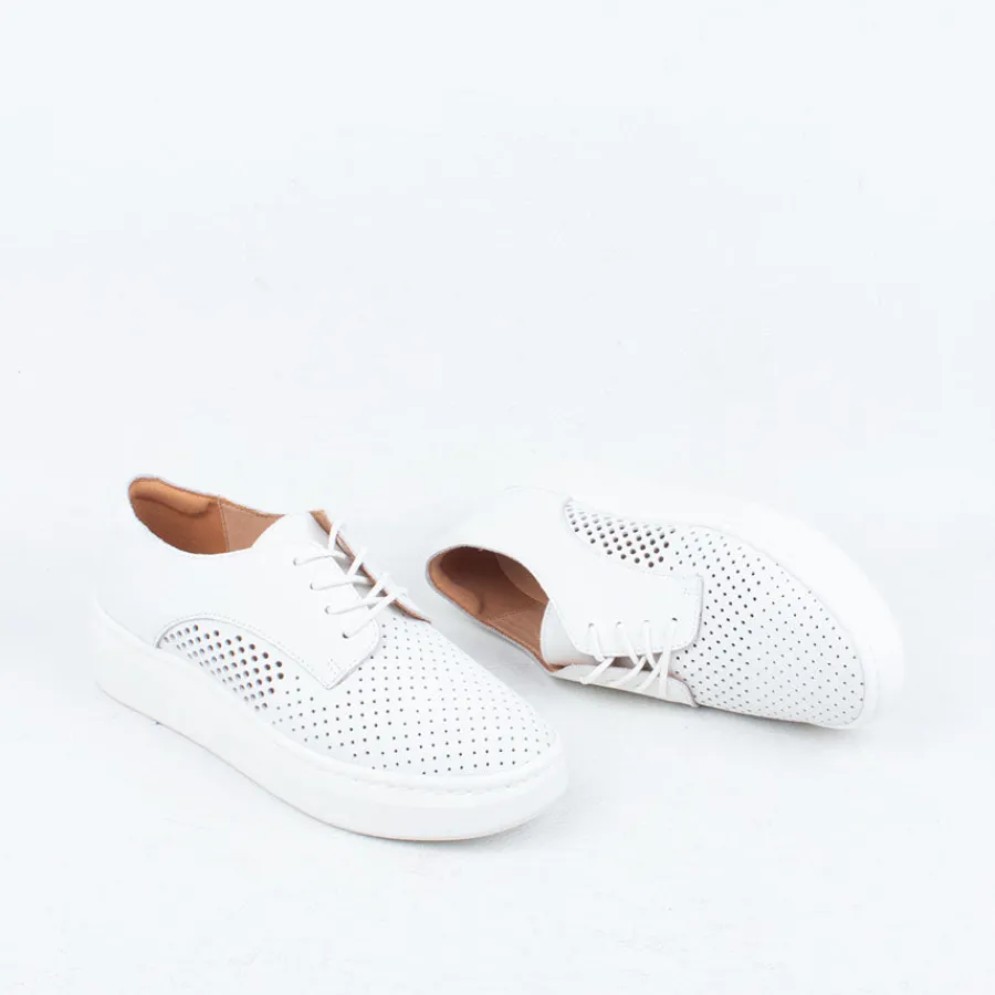 derby_city_punch_sneaker_2.webp Lace Up^Rollie Derby City Punch Sneaker