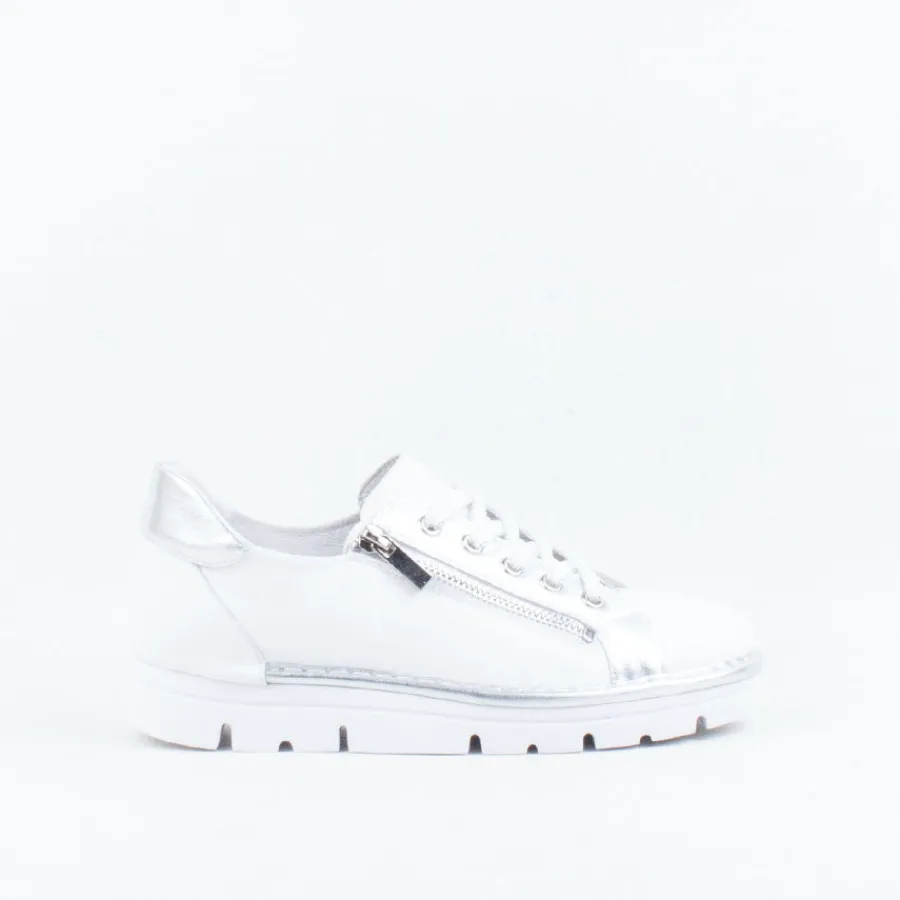 elos_sneaker_4.webp Lace Up^Top End Elos Sneaker