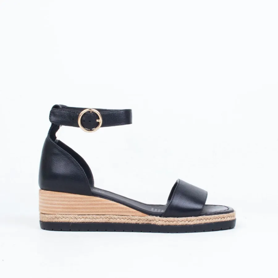 idola_wedge_sandal_3.webp Wedge^Django & Juliette Idola Wedge Sandal