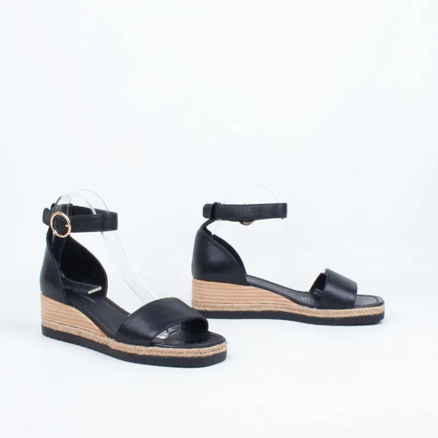 idola_wedge_sandal_4.webp Wedge^Django & Juliette Idola Wedge Sandal