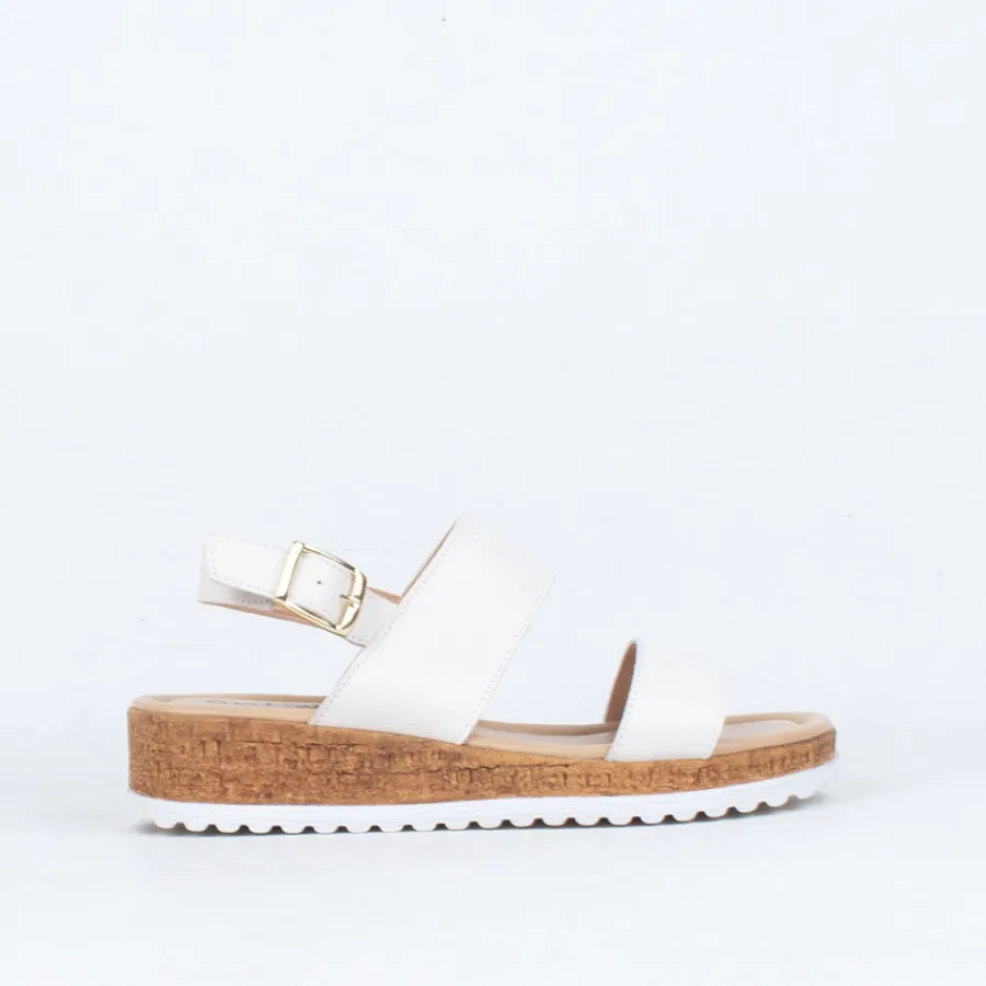 laccan_sandal_4.webp Flat^Sundowner - Italy Laccan Sandal