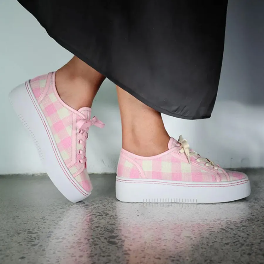 lizzie_sneaker_7.webp Lace Up^Minx Lizzie Sneaker