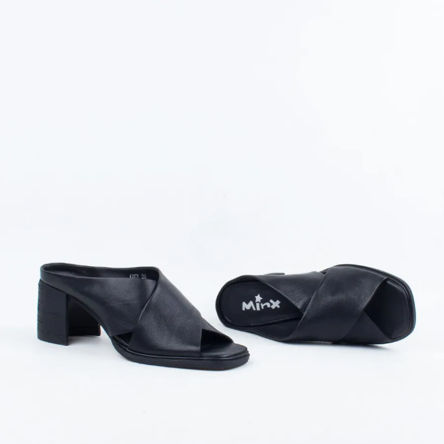 Mule^Minx Lucy Slide Black