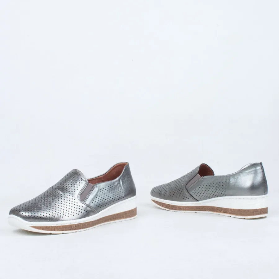 match_slip_on_3.webp Slip On | Slip On^Cassini Match Slip On