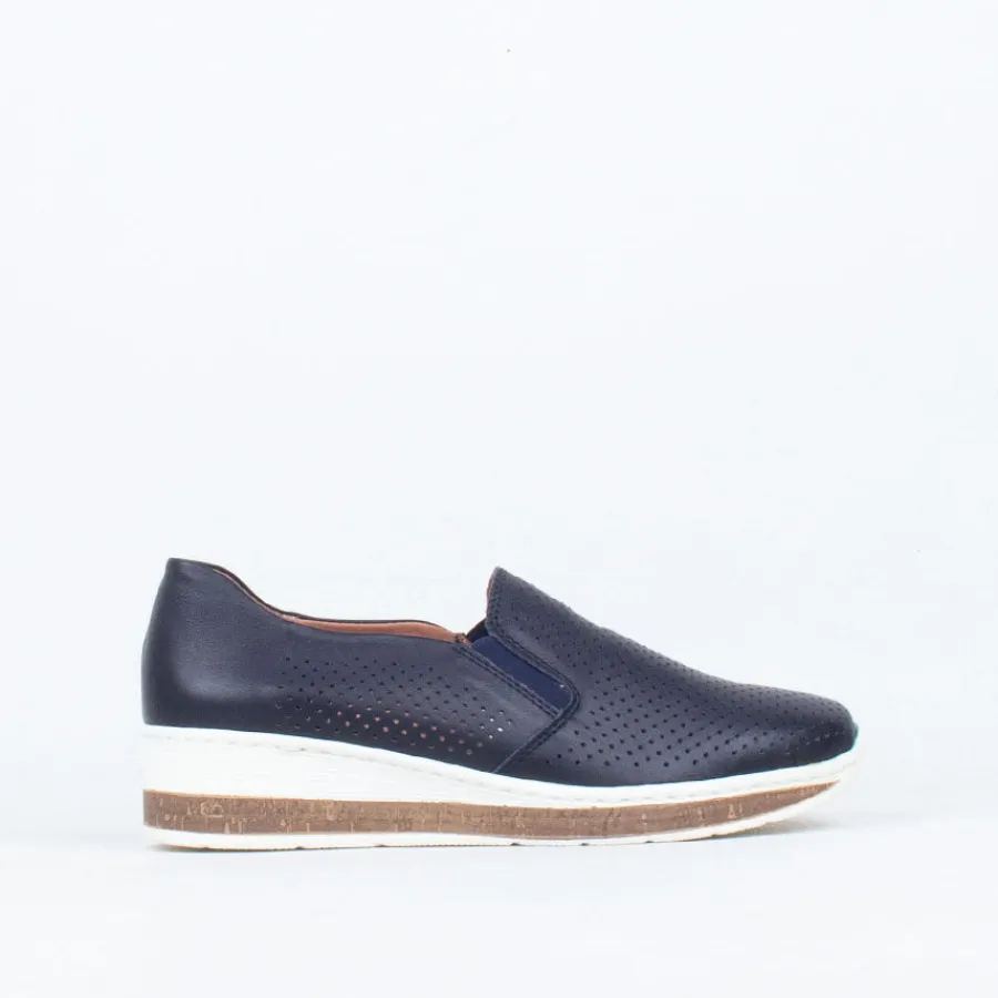 match_slip_on_4.webp Slip On | Slip On^Cassini Match Slip On
