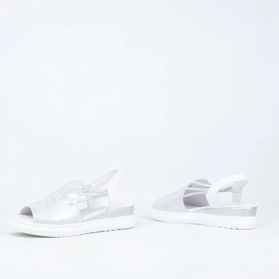 mirky_sandal_11.webp Flat^Cassini Mirky Sandal