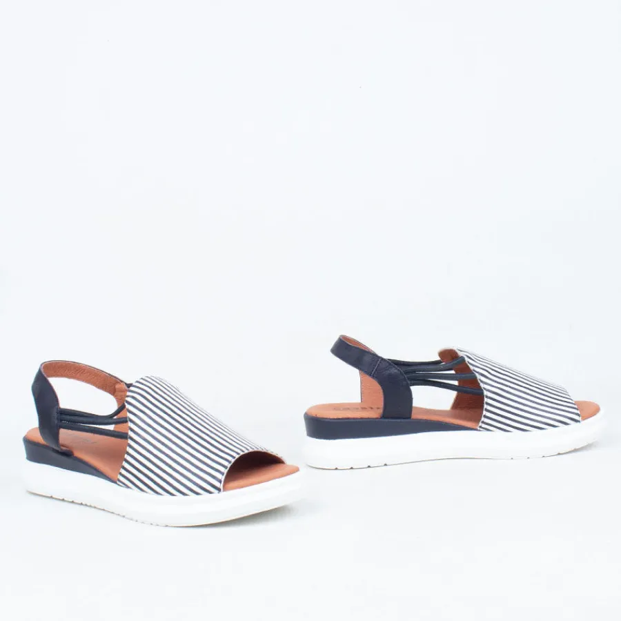 mirky_sandal_5.webp Flat^Cassini Mirky Sandal