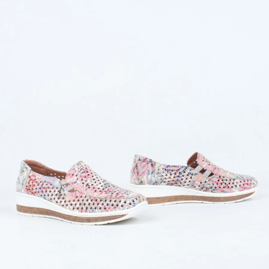 monkey_slip_on_5.webp Slip On^Cassini Monkey Slip On