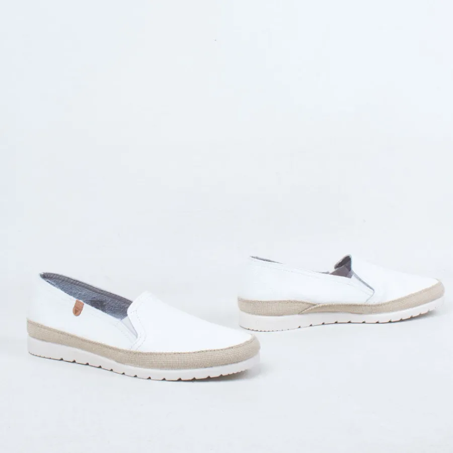 nuria_slip_on_10.webp Slip On^Verbenas Spain Nuria Slip On