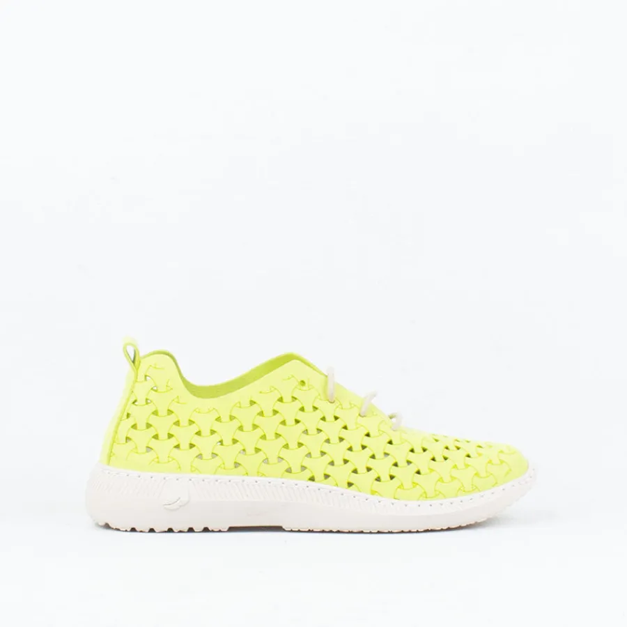 Lace Up^Pluma Flex - Spain Paloma Sneaker