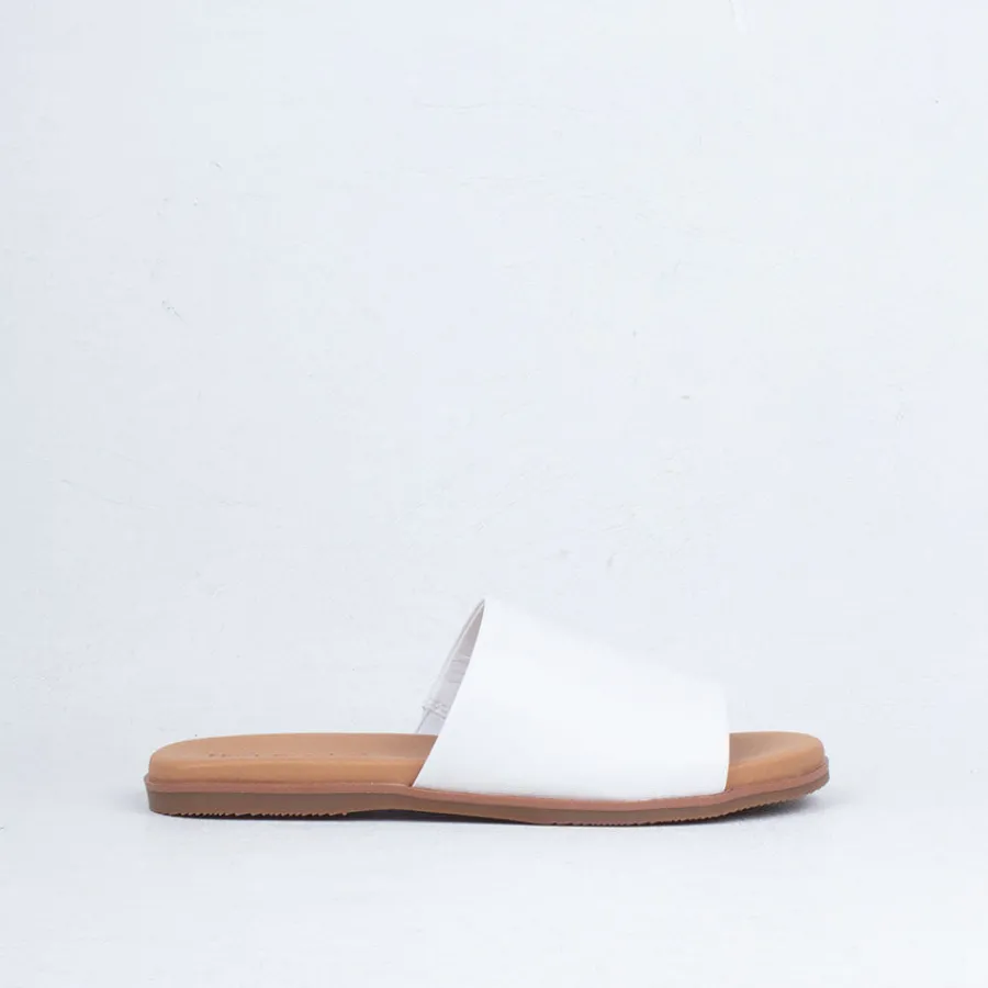 paradise_slide_8.webp Flat^Hush Puppies Paradise Slide