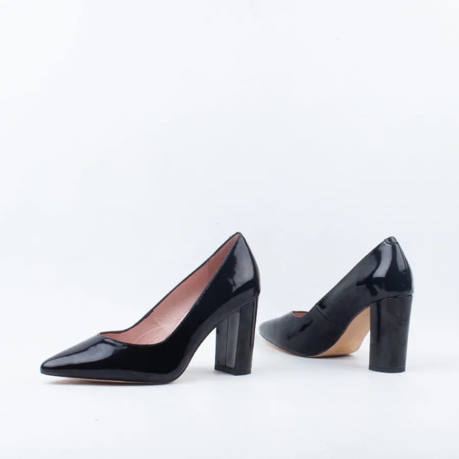 paris_heel_3.webp Pump^Ernest Wyler Paris Heel