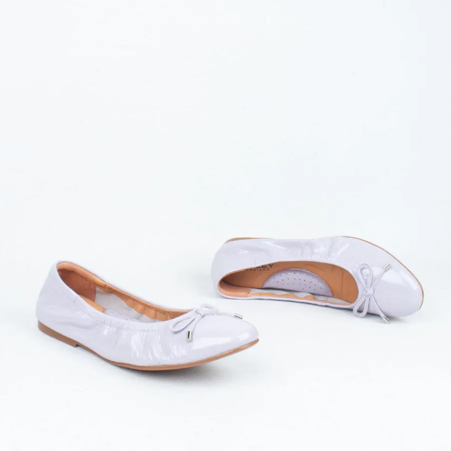 poncho_slip_on_11.webp Slip On^Bresley NZ Poncho Slip On