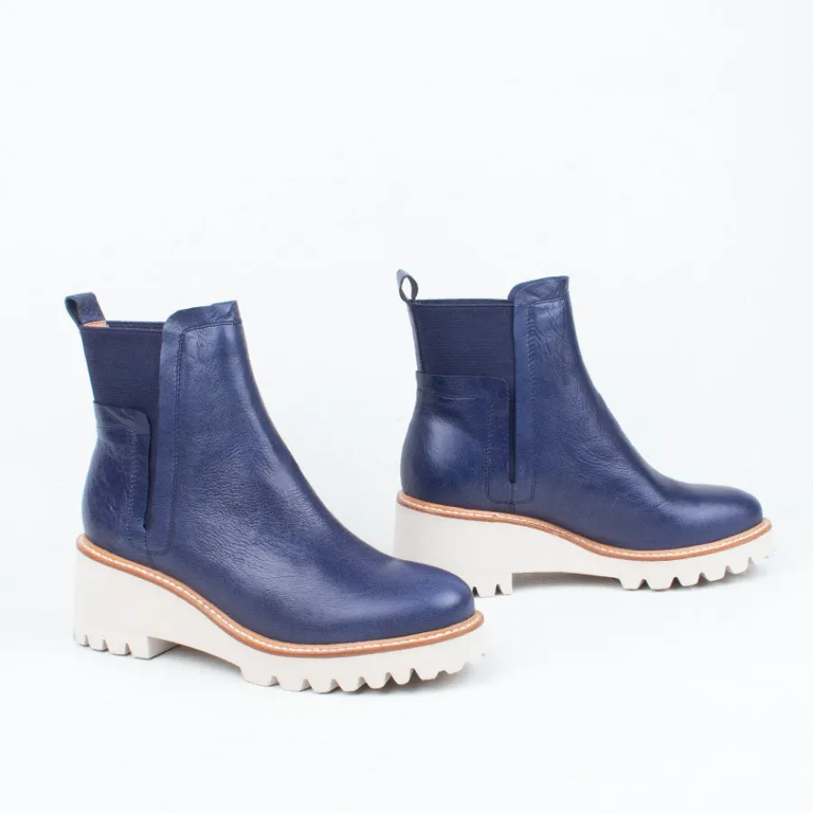 poppy_ankle_boot_17.webp Chelsea^Bresley NZ Poppy Ankle Boot