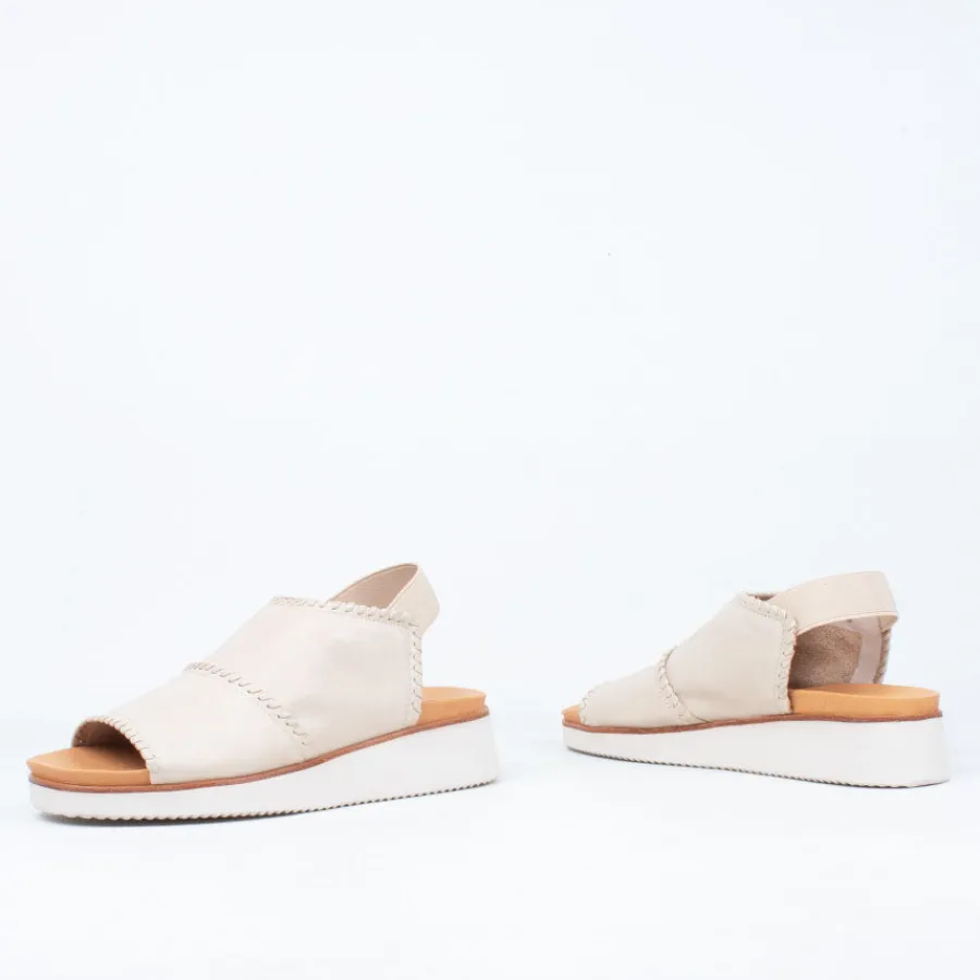 praxis_sandal_3.webp Flat^Bresley NZ Praxis Sandal