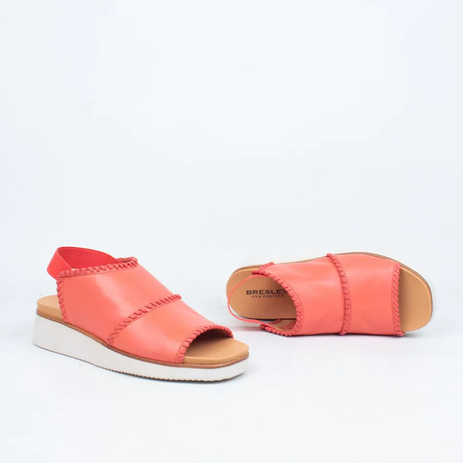 praxis_sandal_9.webp Flat^Bresley NZ Praxis Sandal