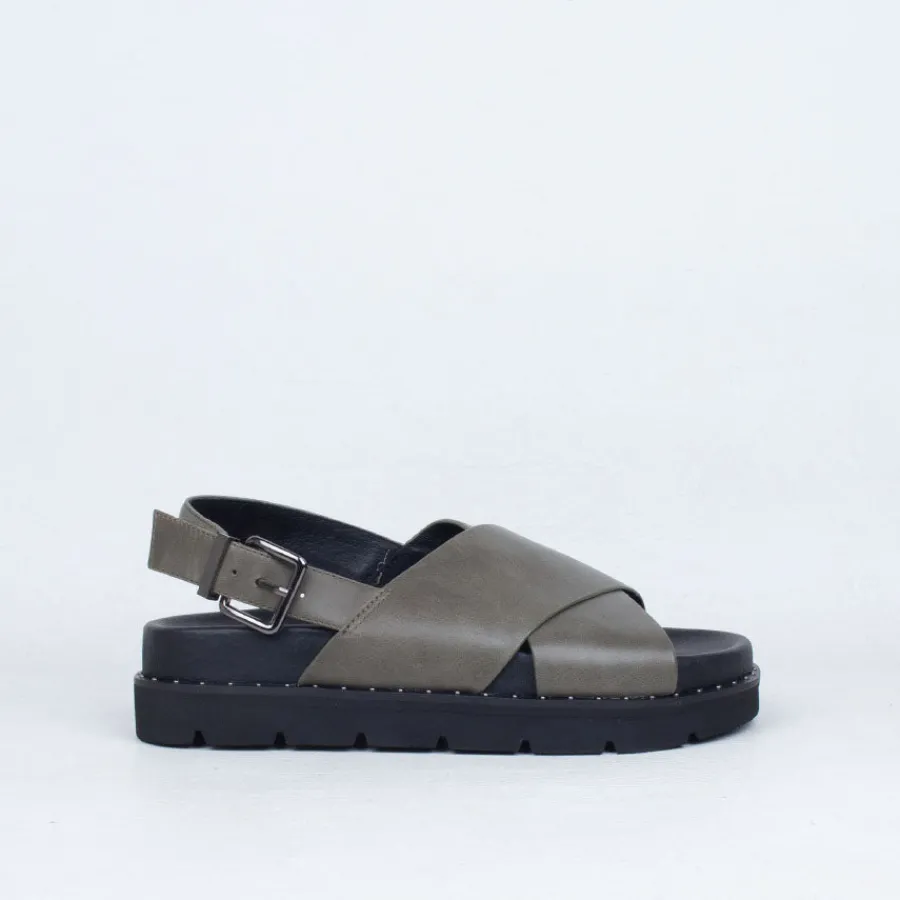 prima_sandal_8.webp Flat^Ernest Wyler Prima Sandal