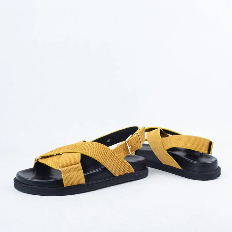 roca_sandal_3.webp Flat^Ernest Wyler Roca Sandal