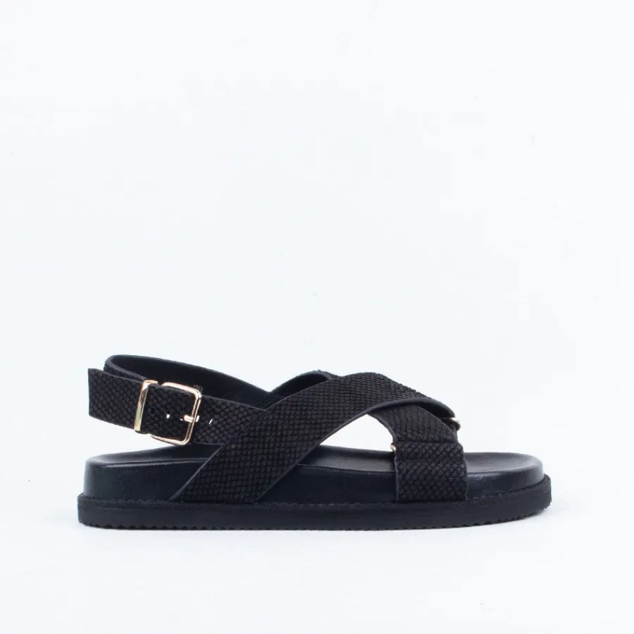 roca_sandal_4.webp Flat^Ernest Wyler Roca Sandal