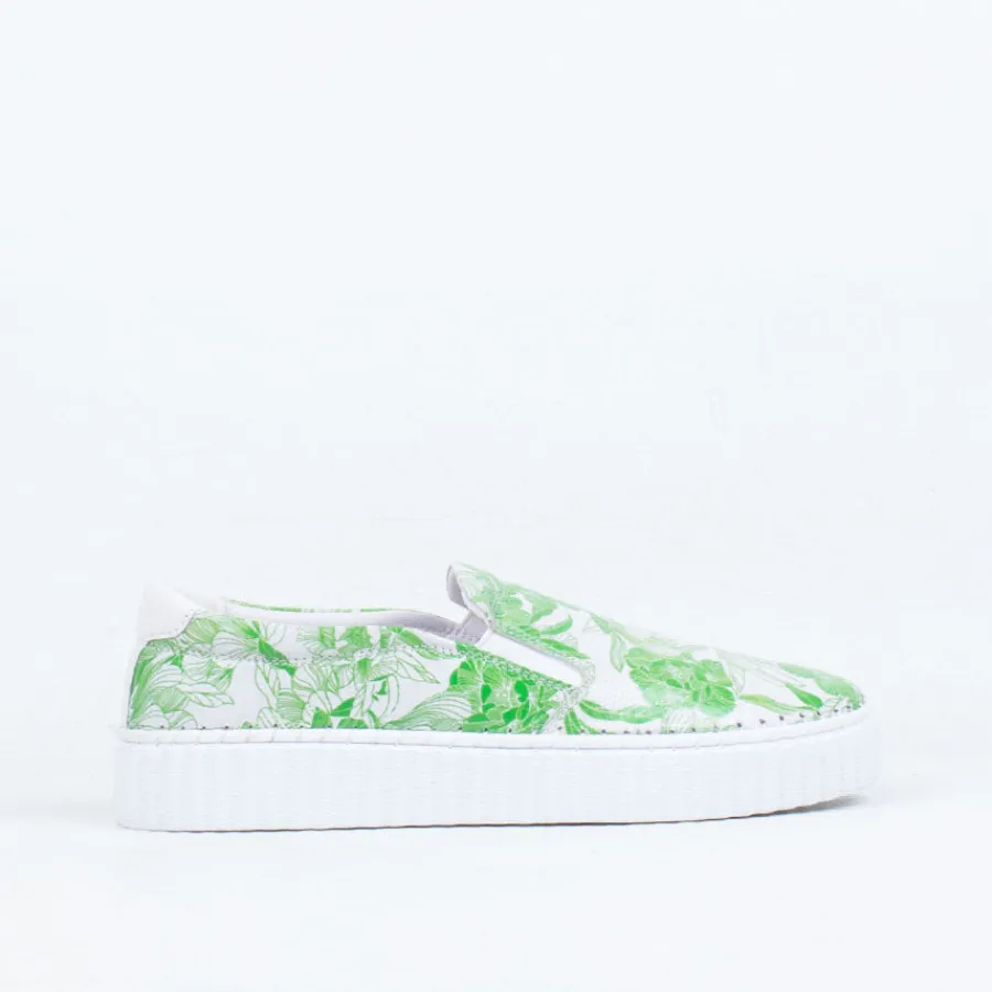 samba_slip_on_4.webp Slip On | Slip On^Ernest Wyler Samba Slip On