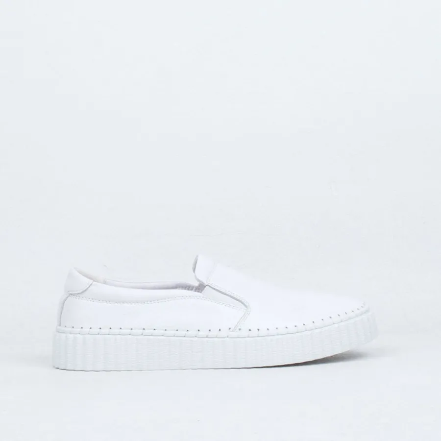 samba_slip_on_8.webp Slip On | Slip On^Ernest Wyler Samba Slip On