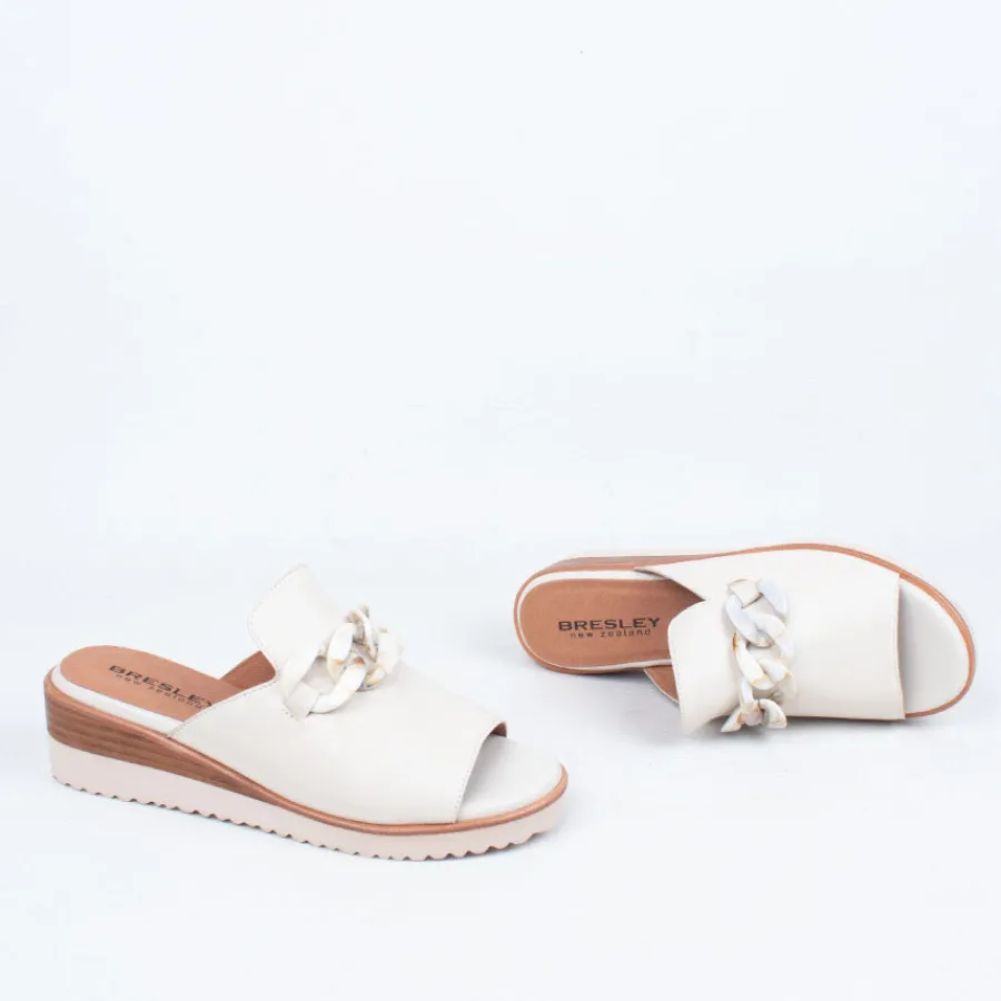 sandie_slide_5.webp Wedges | Flat^Bresley NZ Sandie Slide