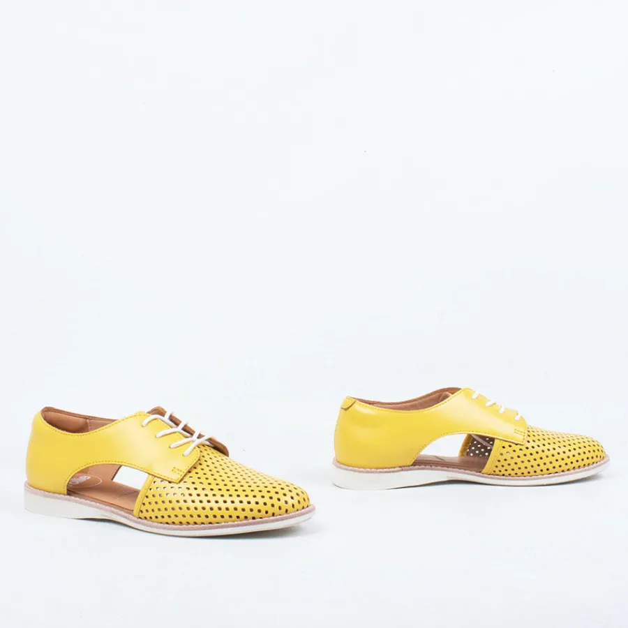 sidecut_punch_35.webp Lace Up^Rollie Sidecut Punch