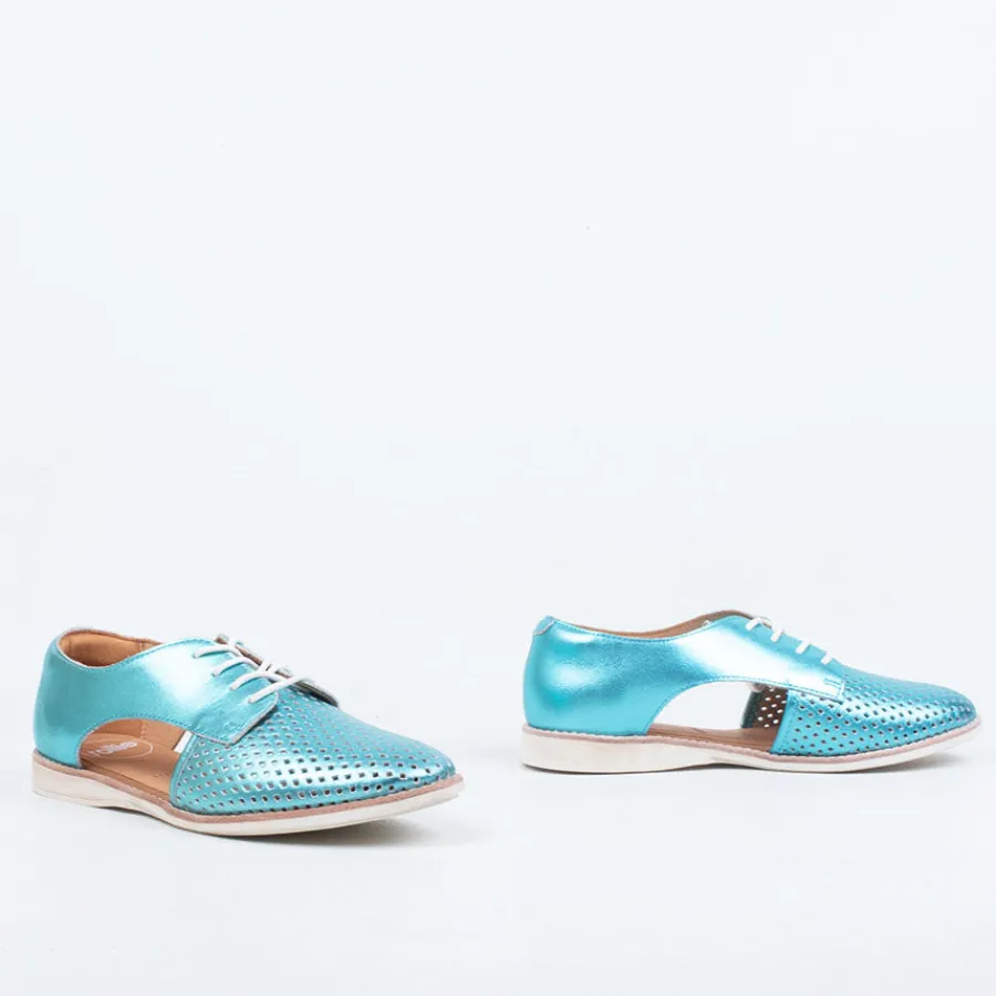 sidecut_punch_6.webp Lace Up^Rollie Sidecut Punch