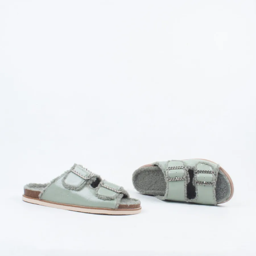 sliders_slide_5.webp Flat^Minx Sliders Slide