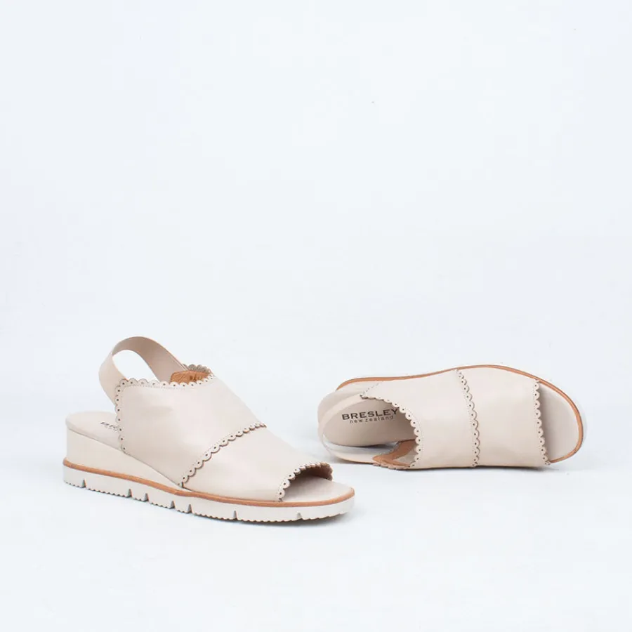 snooze_sandal_5.webp Flat^Bresley NZ Snooze Sandal