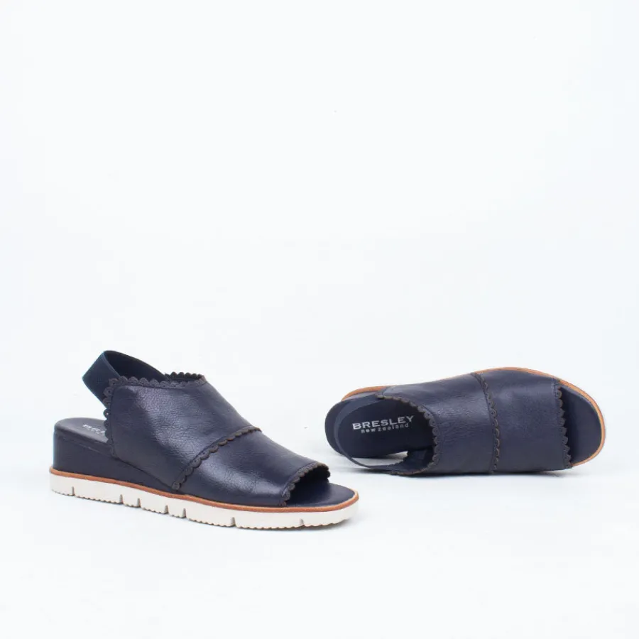 snooze_sandal_9.webp Flat^Bresley NZ Snooze Sandal
