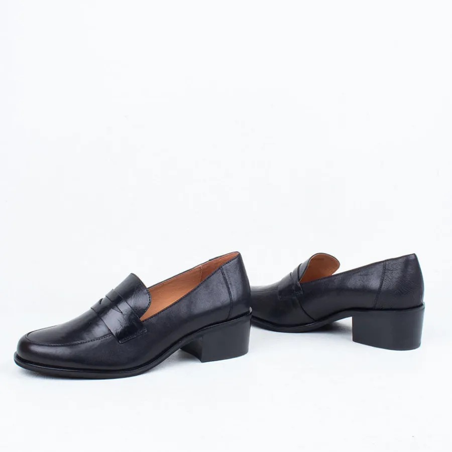 stiller_loafer_3.webp Work Shoes | Loafers^Bresley NZ Stiller Loafer