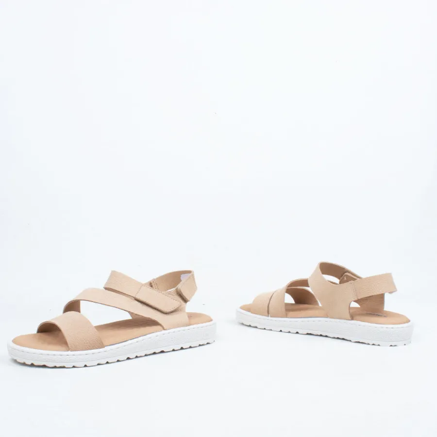 tomasa_sandal_3.webp Flat^Pluma Flex - Spain Tomasa Sandal