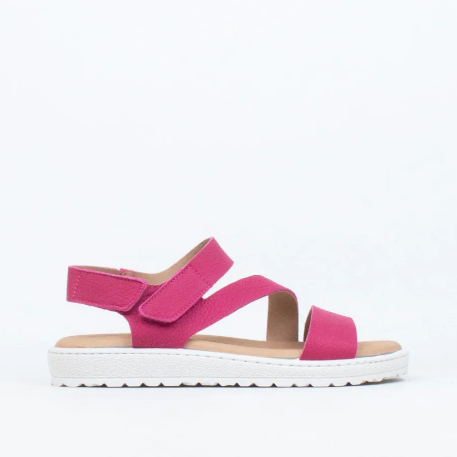 tomasa_sandal_4.webp Flat^Pluma Flex - Spain Tomasa Sandal