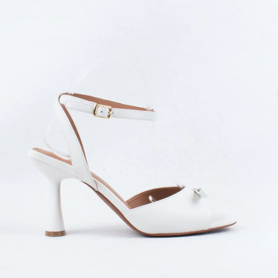 tuscany_heel_4.webp Strappy^Skin Tuscany Heel