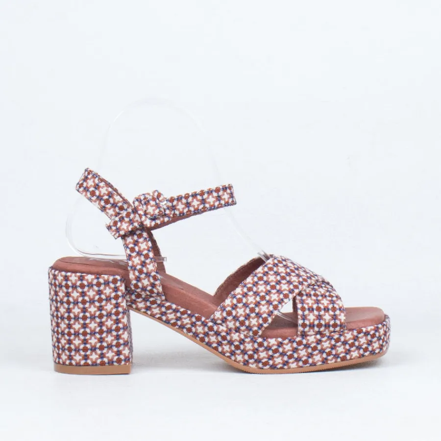 tyra_heel_4.webp Strappy | Platform^Minx Tyra Heel
