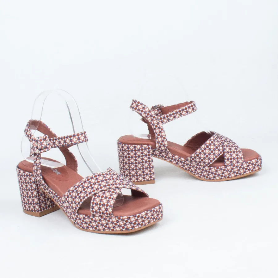 tyra_heel_5.webp Strappy | Platform^Minx Tyra Heel
